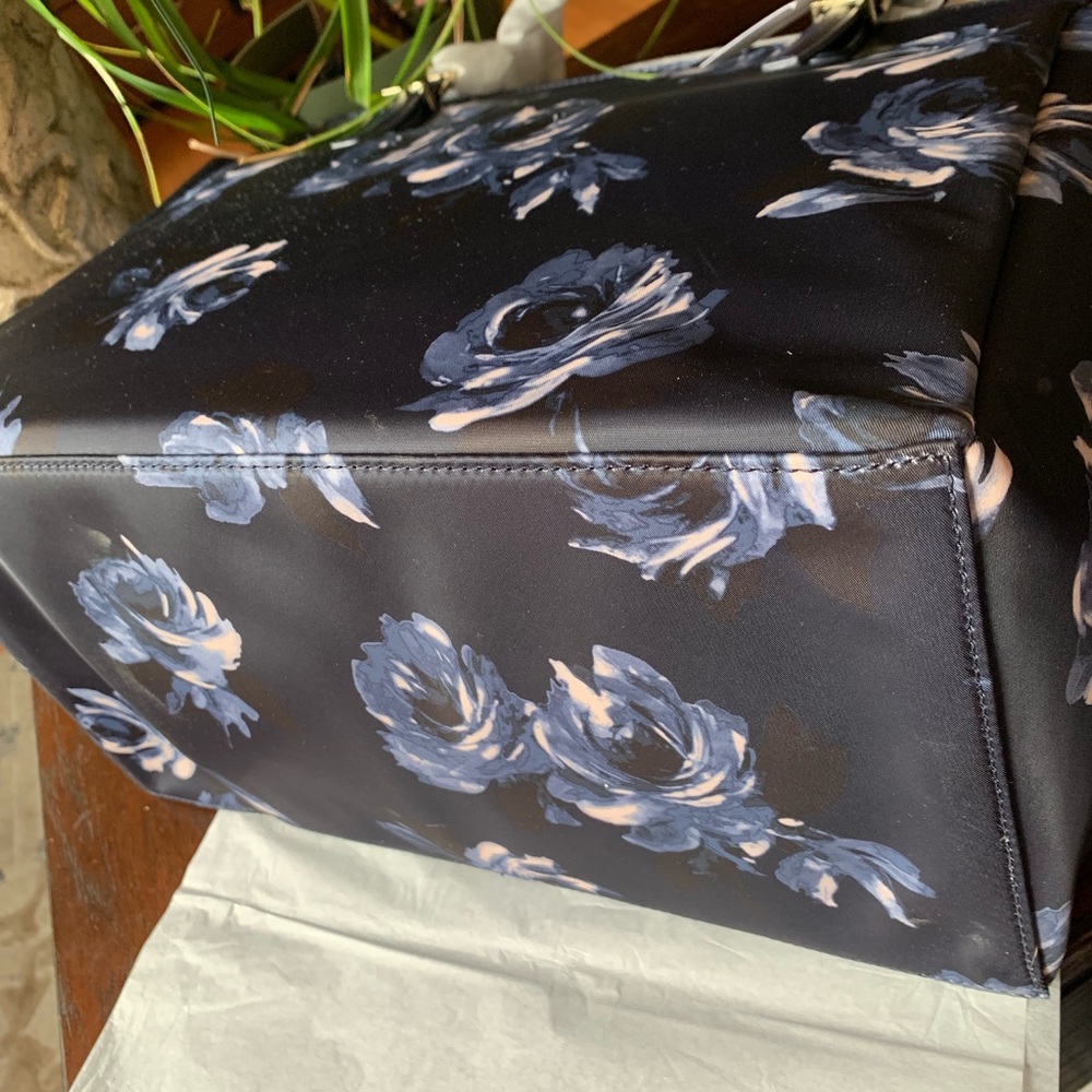 authentic Kate Spade Nylon/Leather Baby Bag/Tote🦋 - Picture 6 of 8